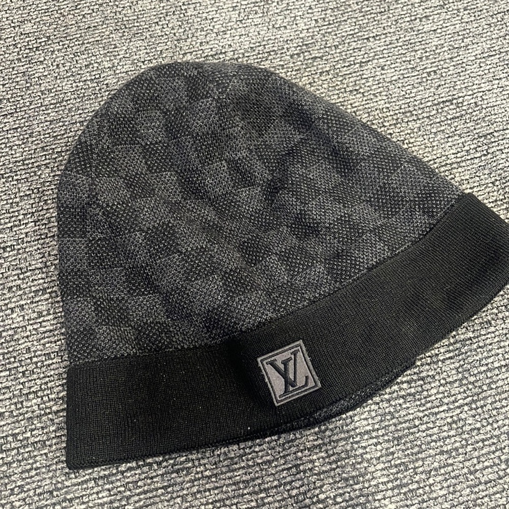 100% authentic new Louis Vuitton hat